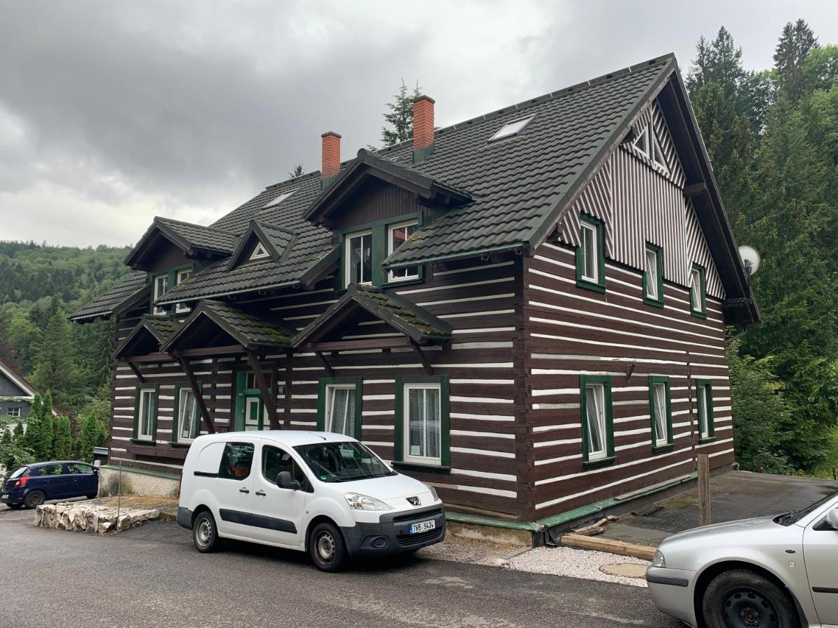 Penzion Zelené Údolí Janske Lazne Exterior foto